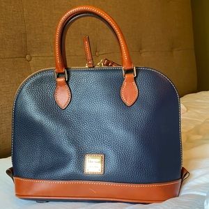 Dooney & Bourke purse
